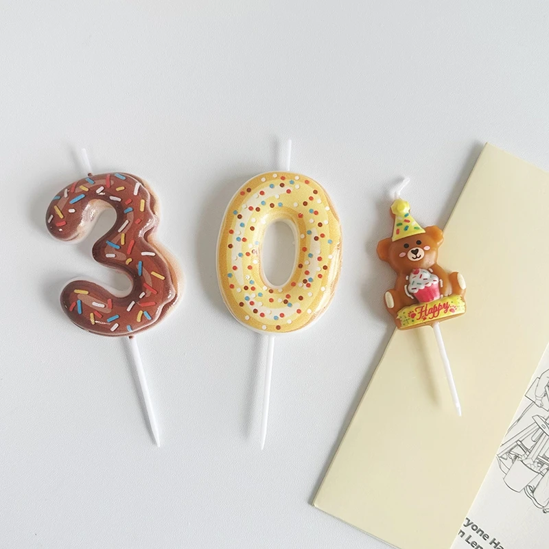 Candela con numero di ciambell - Zebra Candle Supplies recensione e prezzo