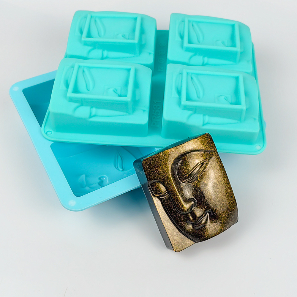 4 fori Buddha ritratto sapone  - Candle Supplies Tins recensione e prezzo